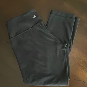 Lululemon 21” Crop leggings